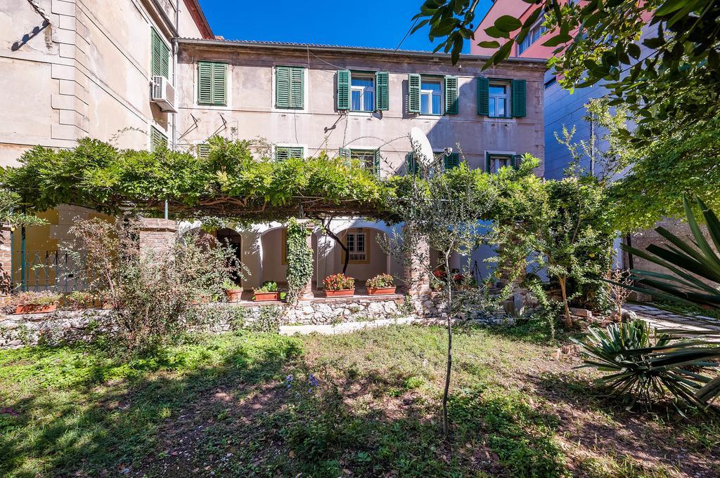 Apartment Heart Of The City Sibenik Exterior photo