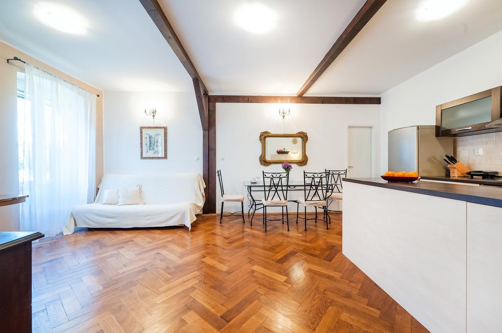 Apartment Heart Of The City Sibenik Exterior photo